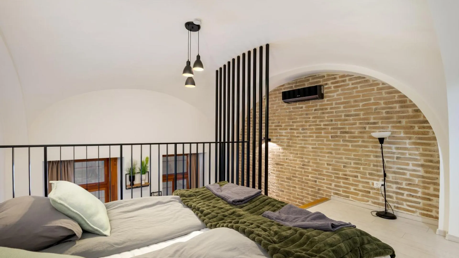 Cosy Home-Apartment In Liszt Ferenc Budapest Apartment